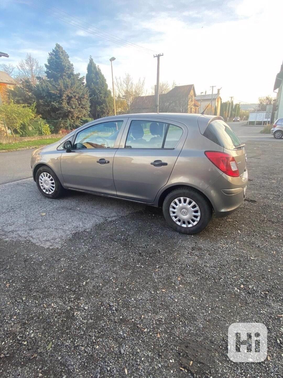Opel Corsa 1,2   D - foto 1