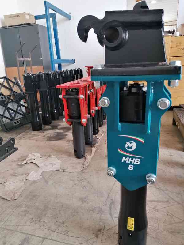 Hydraulické kladivo MHB 8 / 80 kg - foto 2