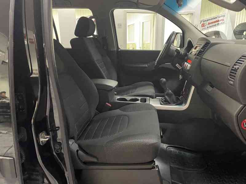 Nissan Pathfinder 2.5 dCi 4x4 140kw - foto 20