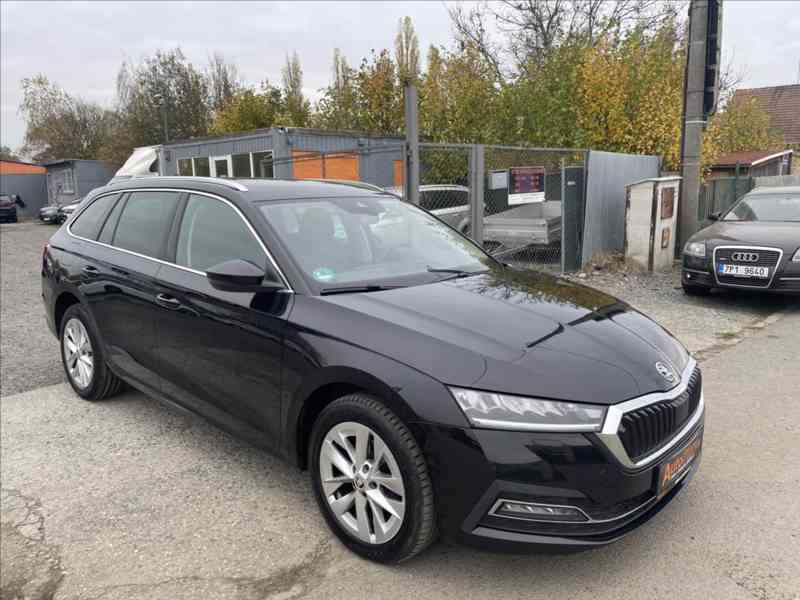 Škoda Octavia 2,0 TDi PLNÝ SERVIS,LED,KEY,DPH - foto 2