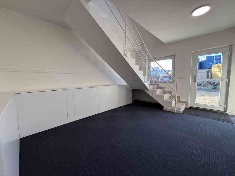 PRONÁJEM NOVÉ KANCELÁŘE O CP CCA 12 M2, BRNO - KRÁLOVO POLE - foto 18