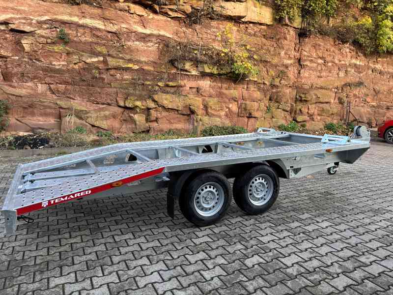 Přepravník automobilů, podval, 2700 KG - foto 1
