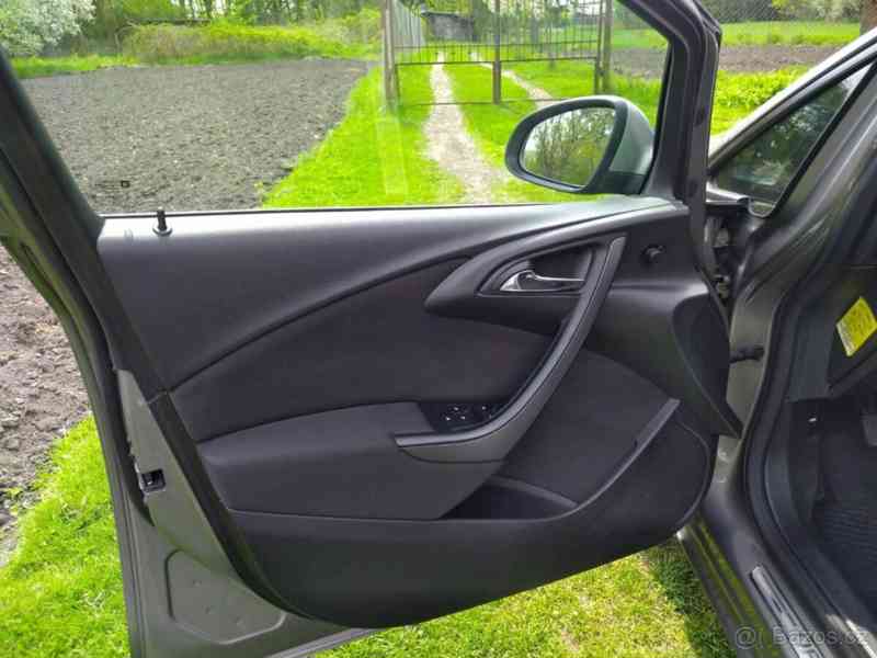Opel Astra B16XER (2017) - foto 12