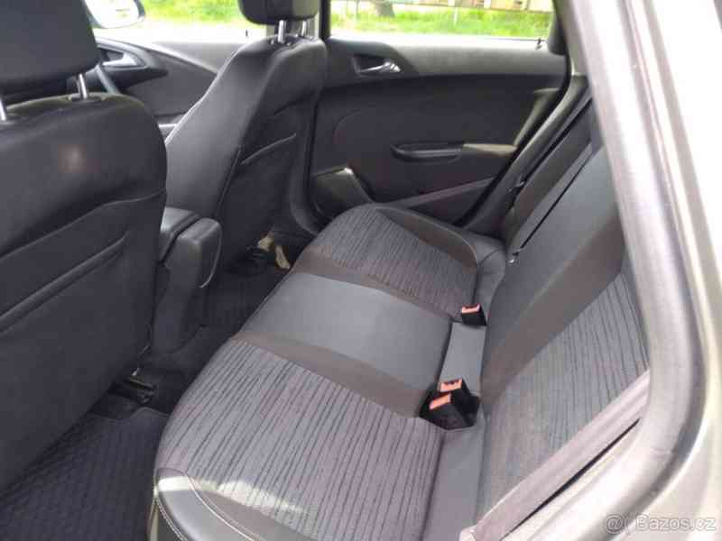 Opel Astra B16XER (2017) - foto 11