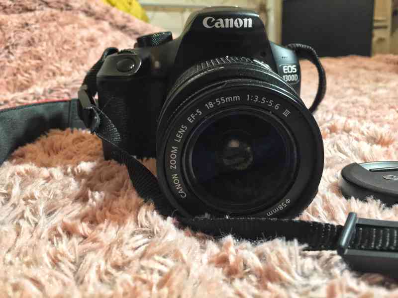 Canon EOS 1300D - foto 3