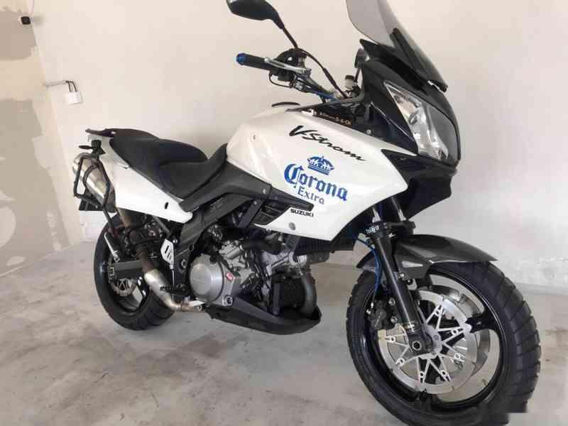 Suzuki DL 1000 V-Strom - foto 12