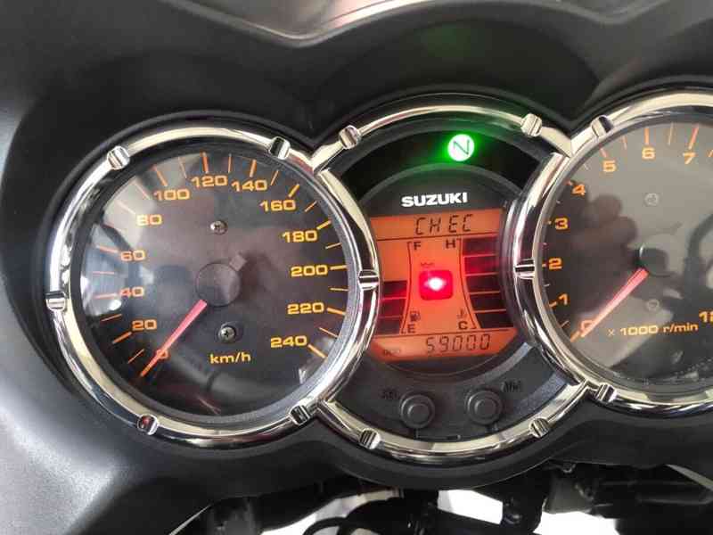 Suzuki DL 1000 V-Strom - foto 18