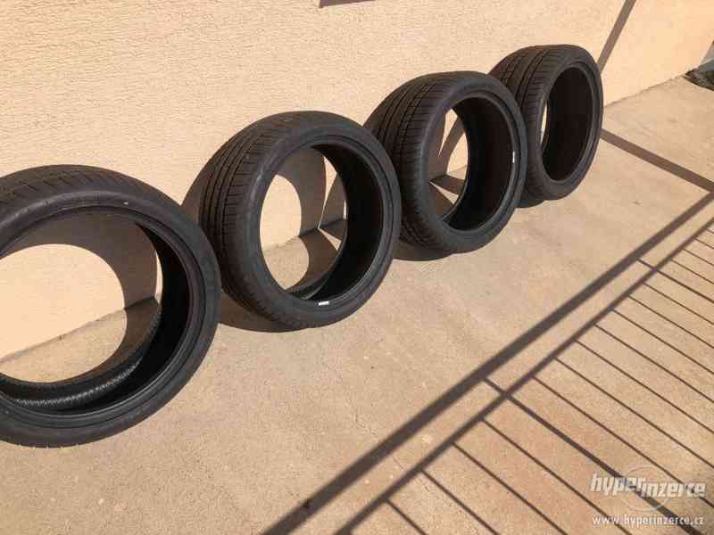 Prodán nové letní pneumatiky na BMW nebo Mercedes - foto 1