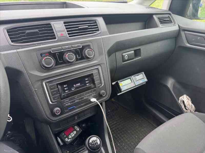 Volkswagen Caddy 2,0   150 PS – Mrazák do -25 °C, Dat - foto 17