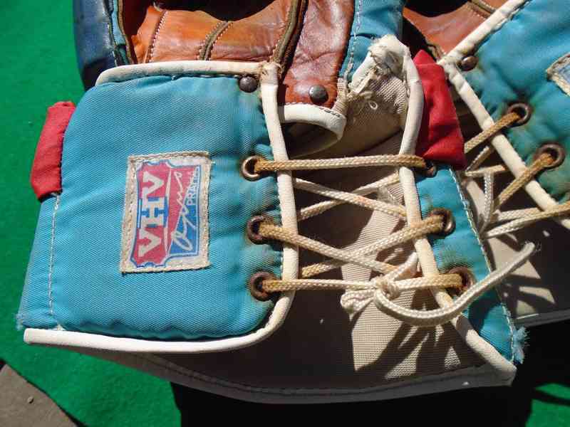 Retro hokejové hokej rukavice VHV Opus Praha 80.roky pěkné - foto 10