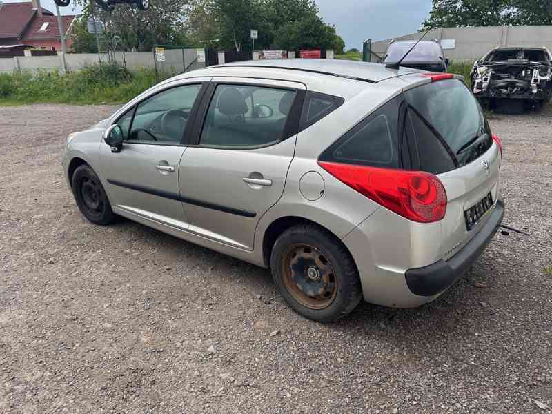 Peugeot 207SW 1,4VTI 70KW 8FS prodám náhradní díly - foto 4