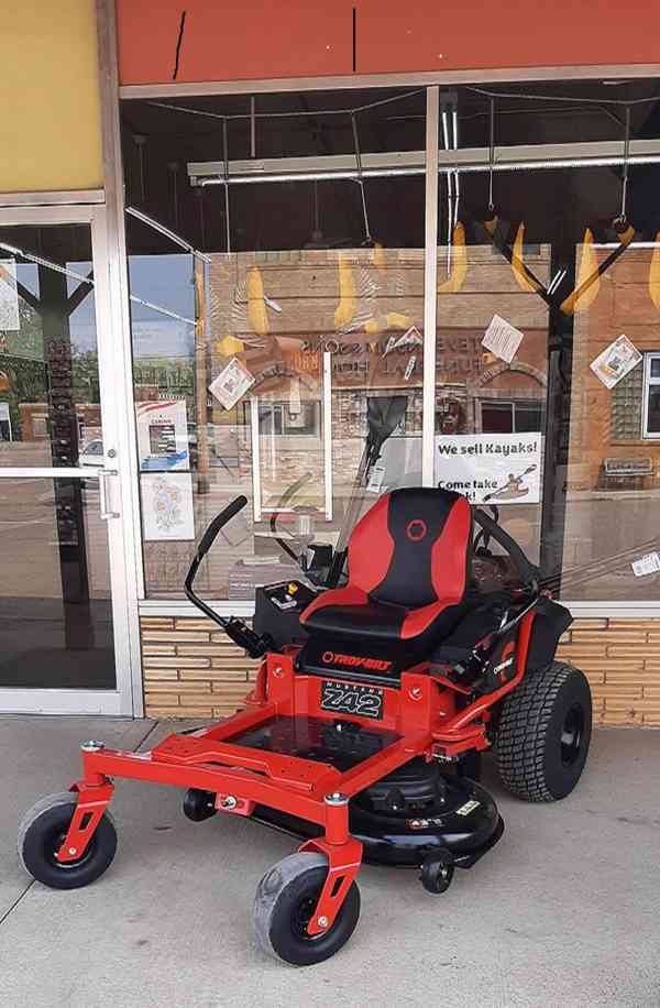 Husqvarna Z254 (54") 24HP Briggs Zero Turn Lawn Mower - foto 3