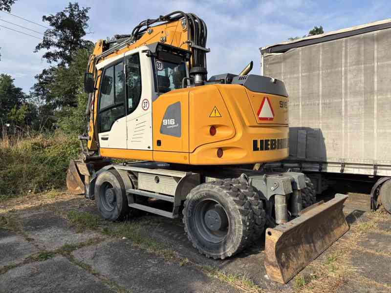 Liebherr A 916  kolové rýpadlo - foto 2