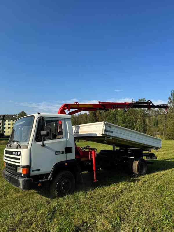 DAF Třístranný sklápěč + Hydraulická ruka - foto 2