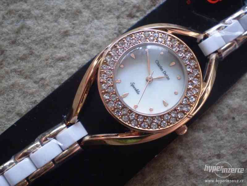 Moderní zlacené hodinky DELON DIAMONTS - foto 3