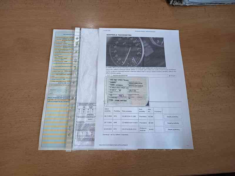 KIA Sorento 2,2CRDI Platinum AWD ČR DPH 7-mistný  - foto 27