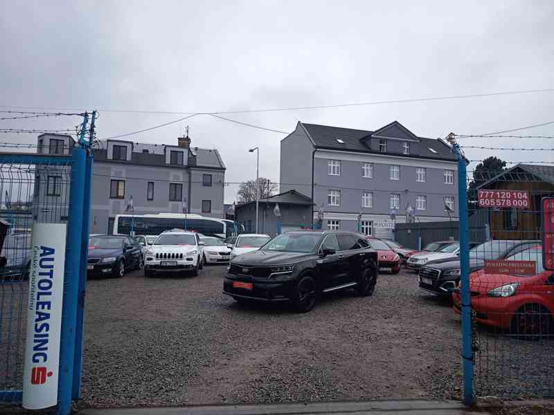 KIA Sorento 2,2CRDI Platinum AWD ČR DPH 7-mistný  - foto 6