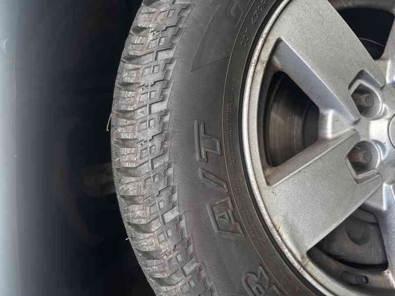 Jeep Commander 3.0 crd - foto 8
