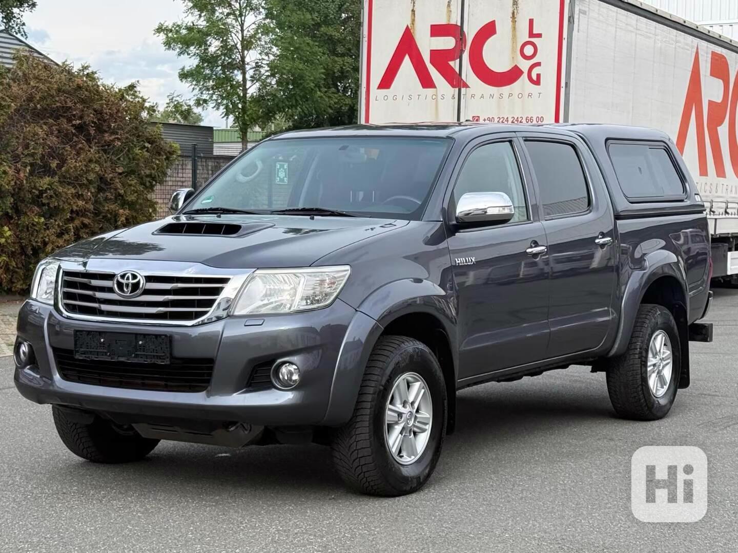 Toyota Hilux 3.0D4D Aut. City 126kw - foto 1