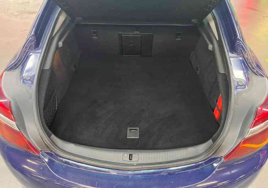 Opel Insignia 2.0 CTDI 120kW - foto 8