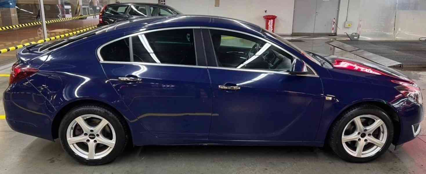 Opel Insignia 2.0 CTDI 120kW - foto 2