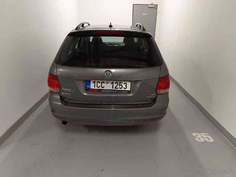 Volkswagen Golf 1,6   TDI - foto 3