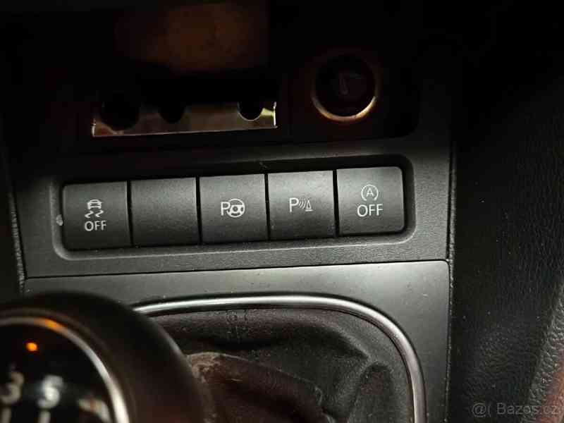 Volkswagen Golf 1,6   TDI - foto 8