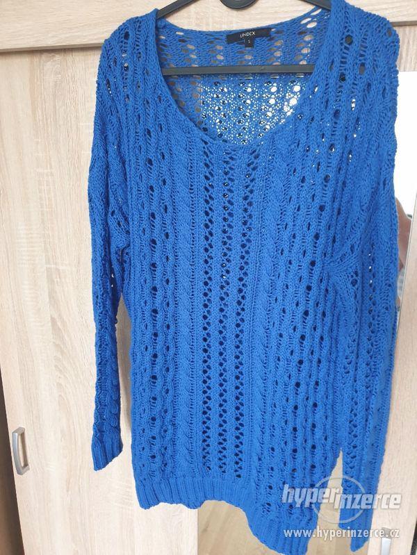 Modrý pletený svetr, vel. 36-42 - foto 1