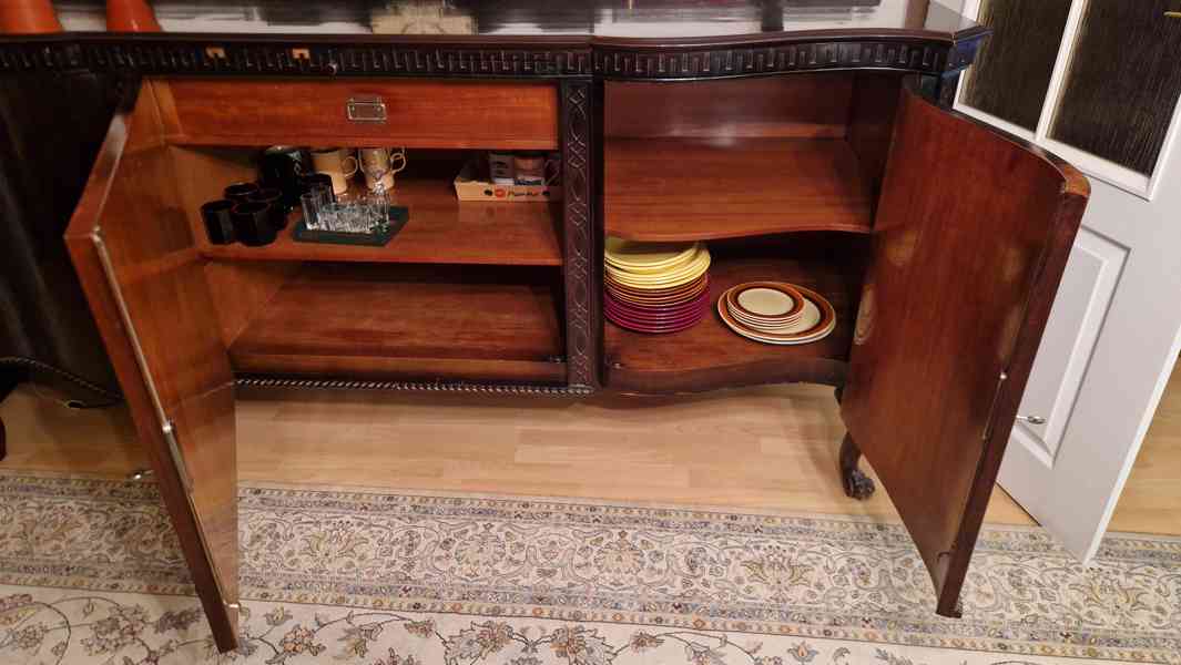 Starožitný příborník, bufet Chippendale - foto 3