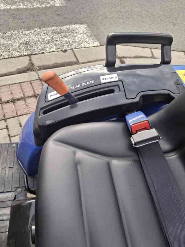 Tauros ZX25b 4x4 (až 30 koní) - foto 4