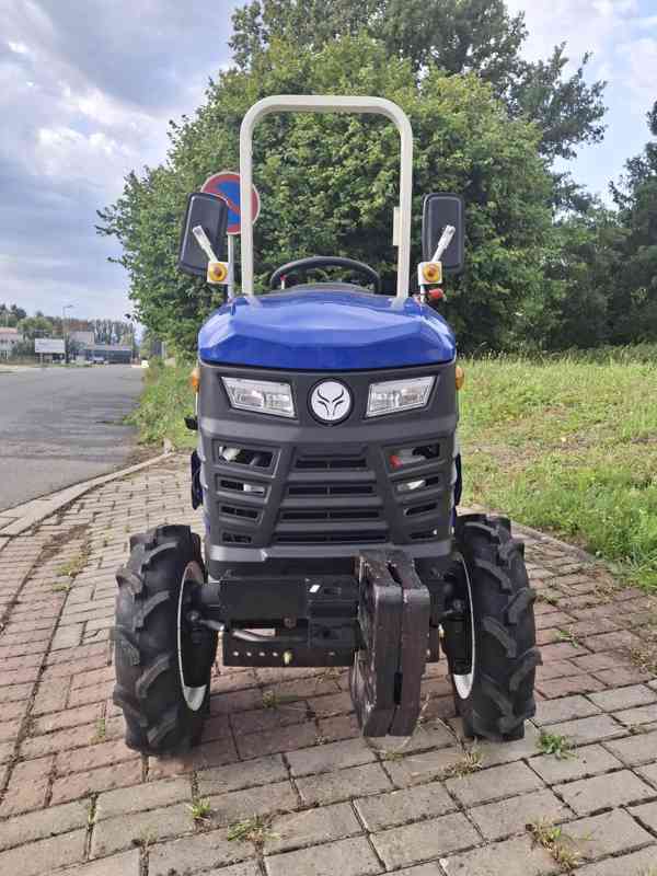 Tauros ZX25b 4x4 (až 30 koní) - foto 9