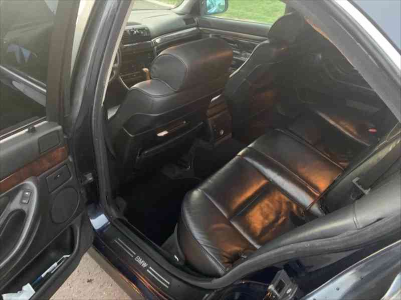 BMW Řada 3 4,0   E38 740i 210kw LPG - foto 4