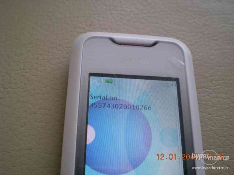 Nokia 7210c - plně funkční telefony v TOP stavu - foto 4