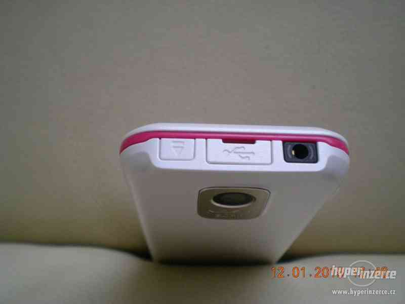 Nokia 7210c - plně funkční telefony v TOP stavu - foto 22