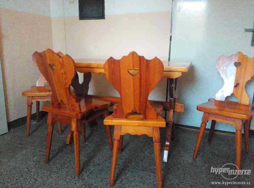 Jídelní stůl se židlemi - foto 2