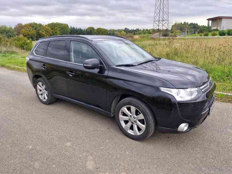 Mitsubishi Outlander 2,3 III,4x4,2.2 Di-D,110 kW,7m - foto 2