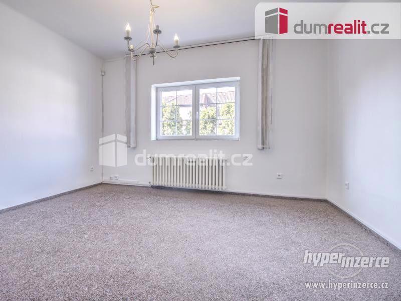 Pronájem rodinného domu se zahradou, 180 m2, 7+2kk, Praha 4 - Šeberov, - foto 9