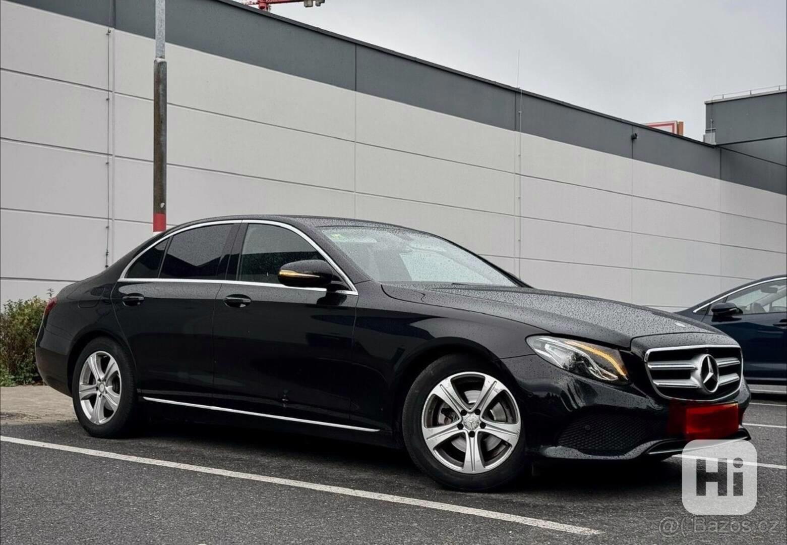 Mercedes-Benz Třídy E E220D PRAHA - foto 1