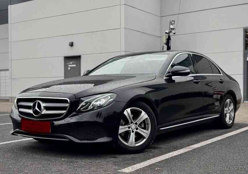 Mercedes-Benz Třídy E E220D PRAHA - foto 8