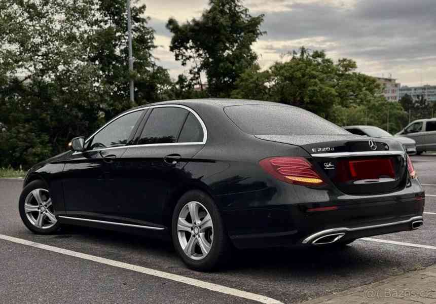Mercedes-Benz Třídy E E220D PRAHA - foto 3