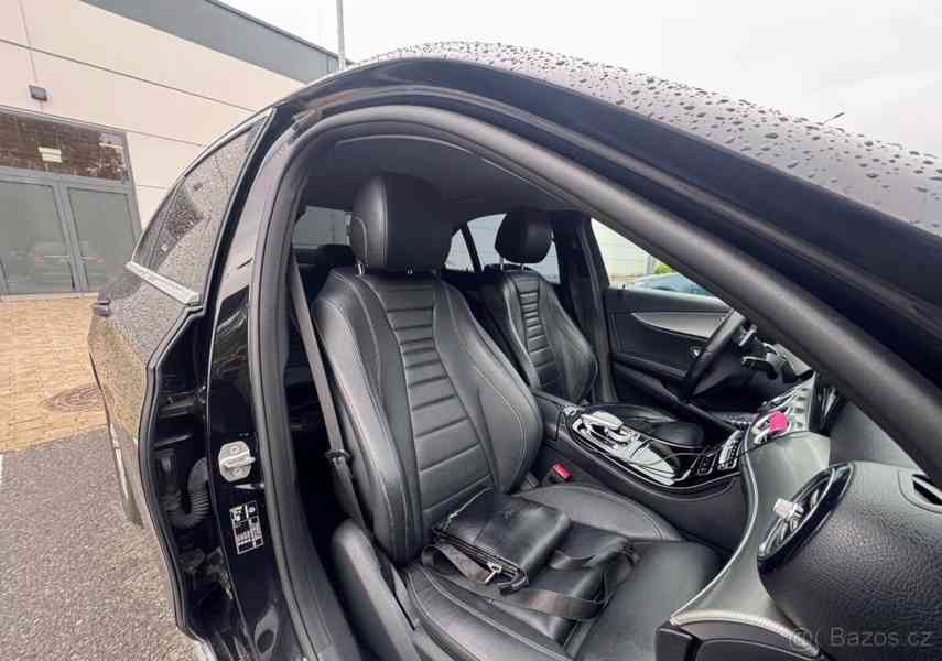 Mercedes-Benz Třídy E E220D PRAHA - foto 5