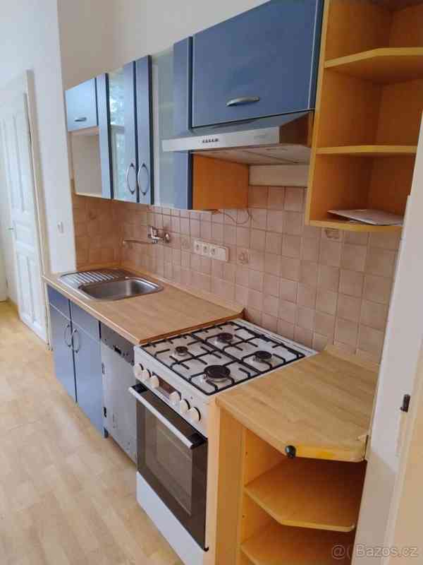 PRODAM KUCHYŇ 3900KČ - foto 2