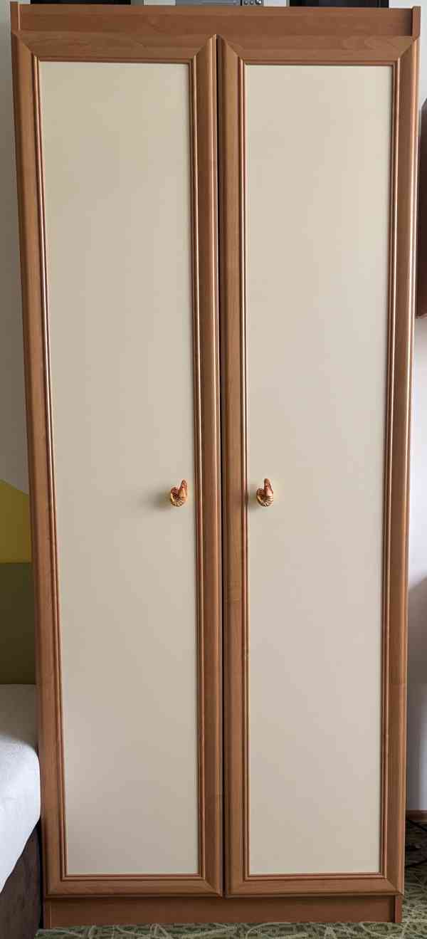 Krásná sestava do dětského/studentského pokojíčku - foto 2