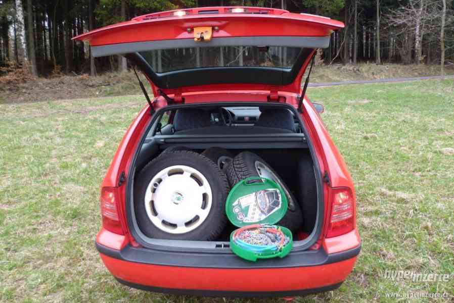 Škoda Octavia kombi SLX 1,8 20V turbo, r.v. 1999, 64 500 Kč - foto 9