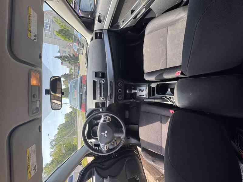 Mitsubishi Lancer 2.0, automat, 230 000 km, dovezeno z USA - foto 9