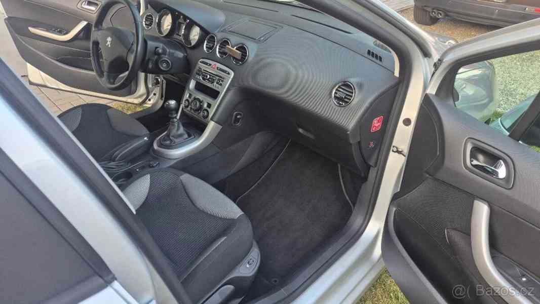 Peugeot 308 1,6   SW 2013 - foto 6
