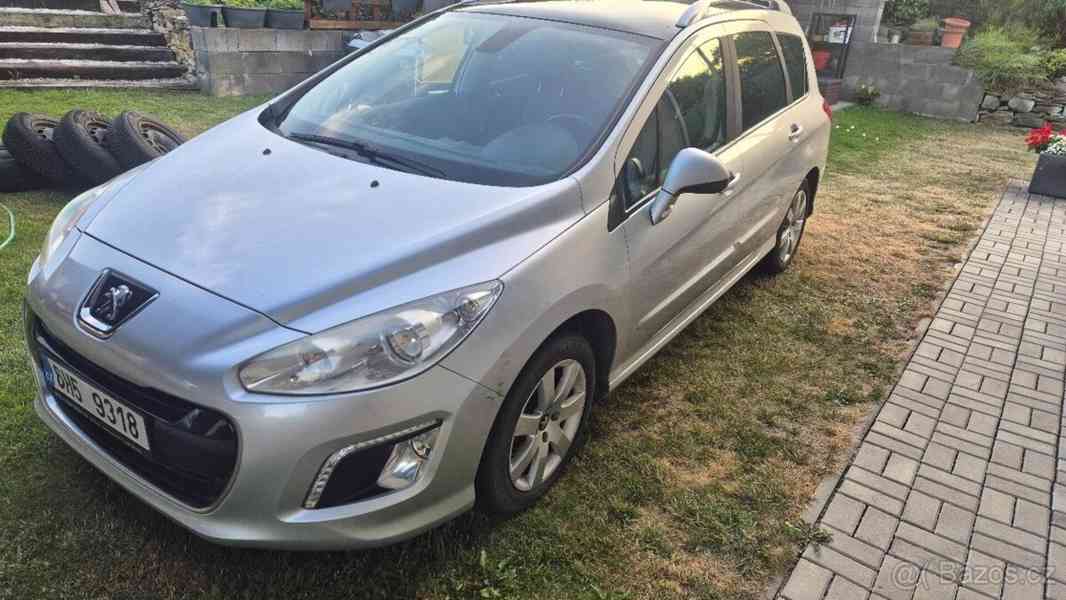Peugeot 308 1,6   SW 2013 - foto 2
