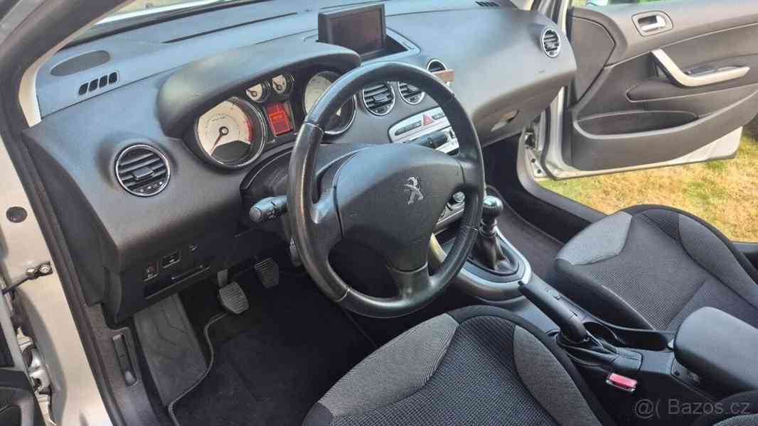 Peugeot 308 1,6   SW 2013 - foto 4