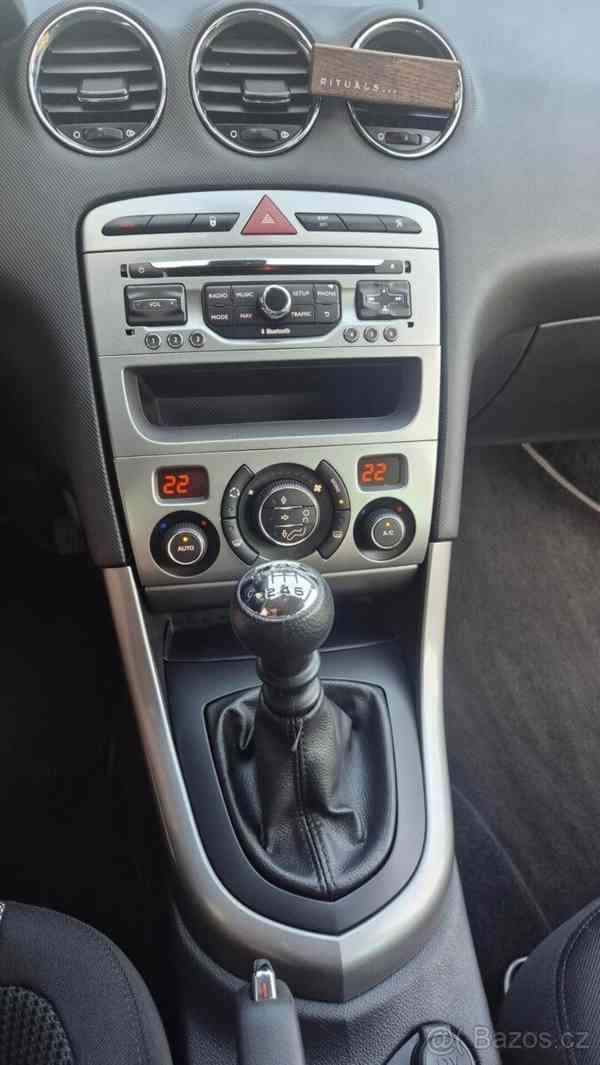 Peugeot 308 1,6   SW 2013 - foto 11