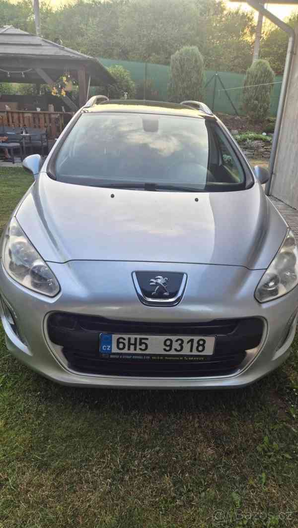 Peugeot 308 1,6   SW 2013 - foto 9